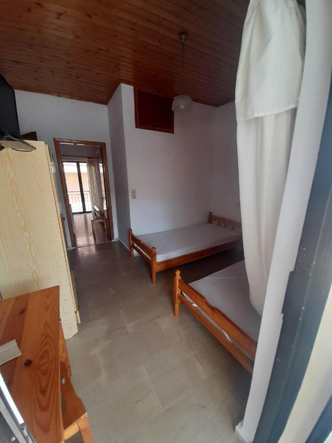 Christina Sunny Rooms Лутса Экстерьер фото