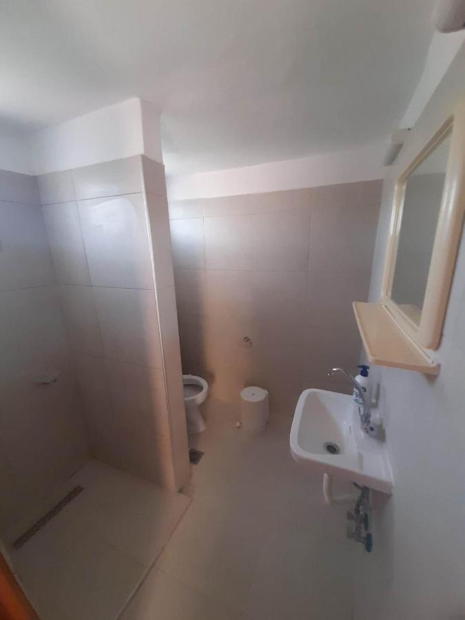 Christina Sunny Rooms Лутса Экстерьер фото