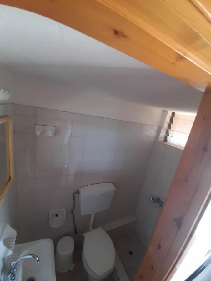 Christina Sunny Rooms Лутса Экстерьер фото